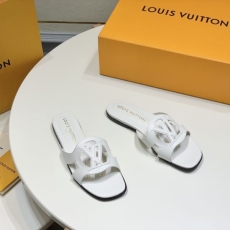 Louis Vuitton Slippers